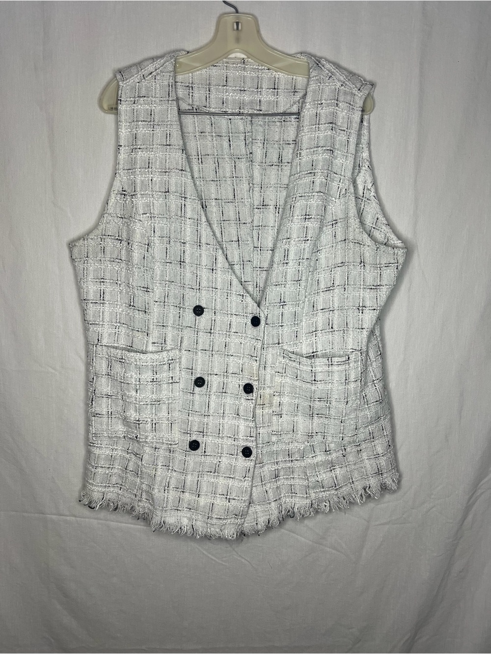 Textured White Tweed Double-Breasted Vest tunic